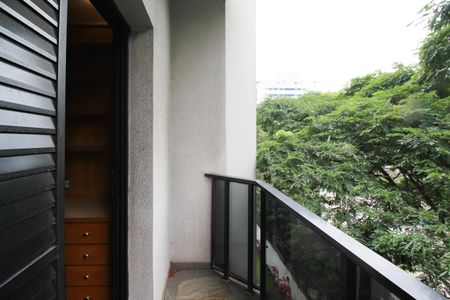 Apartamento à venda com 280m², 4 quartos e 3 vagasVaranda do Quarto