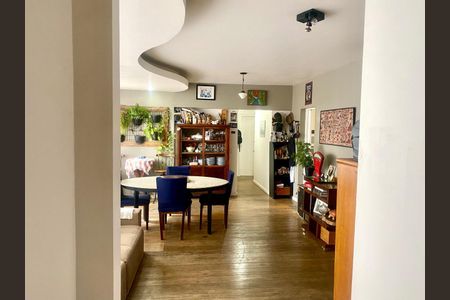 Apartamento à venda com 105m², 3 quartos e 2 vagasSala