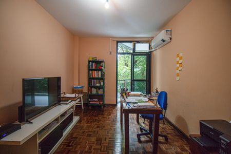 Apartamento à venda com 140m², 3 quartos e 2 vagasQuarto 2