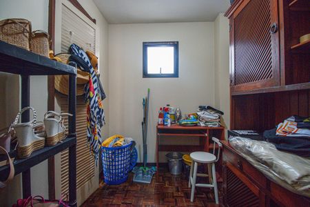 Apartamento à venda com 140m², 3 quartos e 2 vagasQuarto de Serviço