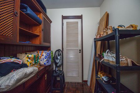 Apartamento à venda com 140m², 3 quartos e 2 vagasQuarto de Serviço