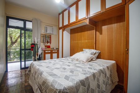 Apartamento à venda com 140m², 3 quartos e 2 vagasQuarto Suite