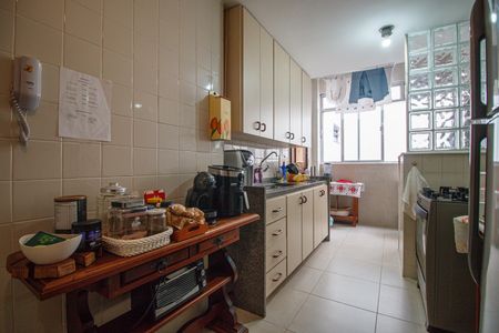 Apartamento à venda com 140m², 3 quartos e 2 vagasCozinha