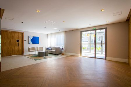 Apartamento para alugar com 68m², 2 quartos e 1 vagaÁrea comum