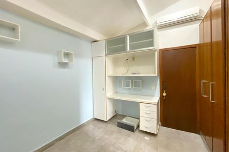 Apartamento à venda com 140m², 4 quartos e 1 vagaSuite 1