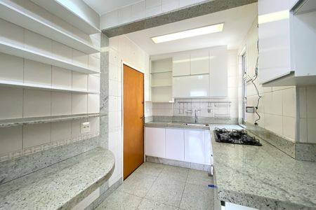 Apartamento à venda com 140m², 4 quartos e 1 vagaCozinha