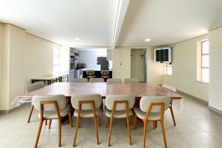 Apartamento à venda com 140m², 4 quartos e 1 vagaÁrea comum