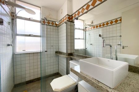 Apartamento à venda com 140m², 4 quartos e 1 vagaBanheiro