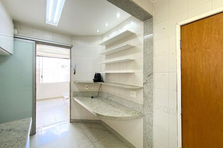 Apartamento à venda com 140m², 4 quartos e 1 vagaCozinha