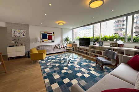 Apartamento à venda com 130m², 3 quartos e 2 vagasSala