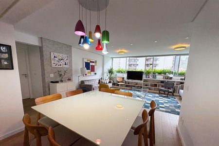 Apartamento à venda com 130m², 3 quartos e 2 vagasSala