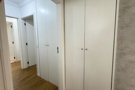 Apartamento à venda com 130m², 3 quartos e 2 vagasCorredor