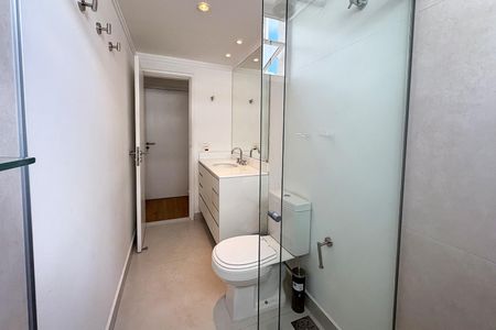 Apartamento à venda com 130m², 3 quartos e 2 vagasBanheiro