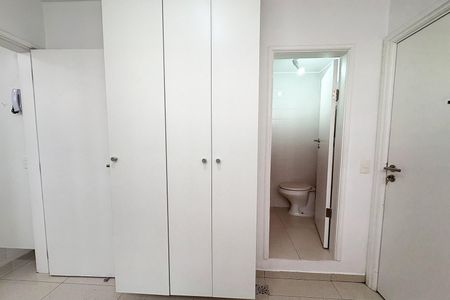 Apartamento à venda com 130m², 3 quartos e 2 vagasÁrea de serviço