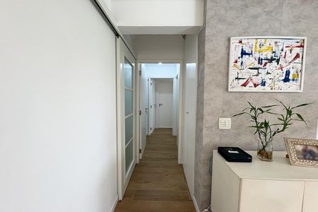 Apartamento à venda com 130m², 3 quartos e 2 vagasCorredor