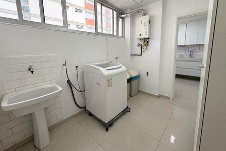 Apartamento à venda com 130m², 3 quartos e 2 vagasÁrea de serviço