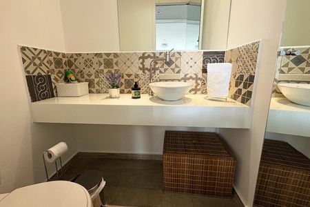 Apartamento à venda com 130m², 3 quartos e 2 vagasBanheiro