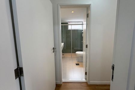 Apartamento à venda com 130m², 3 quartos e 2 vagasBanheiro