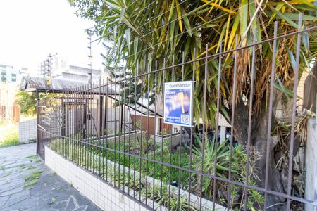 Apartamento para alugar com 76m², 2 quartos e 1 vagaFachada