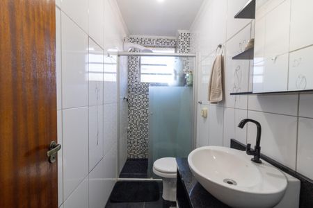 Apartamento para alugar com 76m², 2 quartos e 1 vagaBanheiro