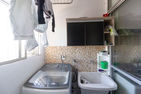 Apartamento à venda com 64m², 2 quartos e 1 vagaÁrea de Serviço