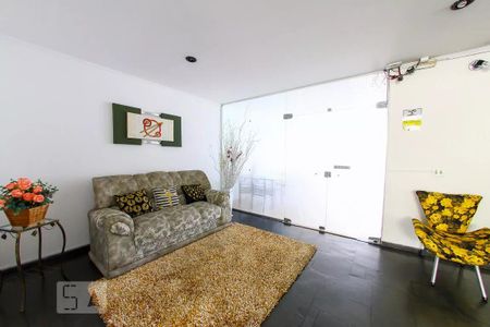 Apartamento à venda com 64m², 2 quartos e 1 vagaHall