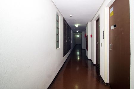Hall de Entrada de apartamento para alugar com 2 quartos, 55m² em Partenon, Porto Alegre