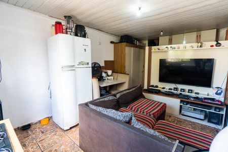 Casa à venda com 173m², 2 quartos e 1 vagaKitnet