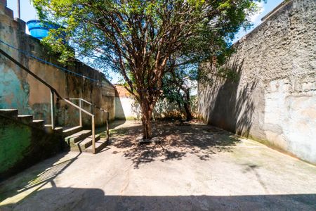 Casa à venda com 173m², 2 quartos e 1 vagaQuintal