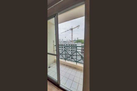 Apartamento à venda com 65m², 3 quartos e 1 vagaSacada