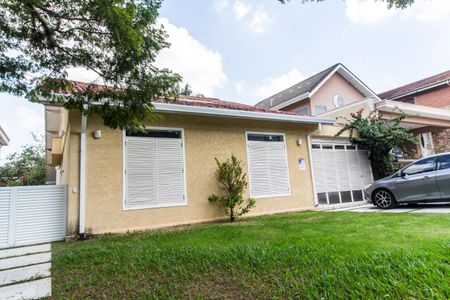 Casa de condomínio para alugar com 230m², 2 quartos e 1 vaga Casa de condomínio para alugar com 230m², 2 quartos e 1 vagaGaragem