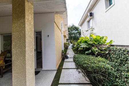 Casa de condomínio para alugar com 230m², 2 quartos e 1 vaga Casa de condomínio para alugar com 230m², 2 quartos e 1 vagaCorredor