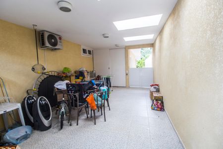 Casa de condomínio para alugar com 230m², 2 quartos e 1 vaga Casa de condomínio para alugar com 230m², 2 quartos e 1 vagaGaragem