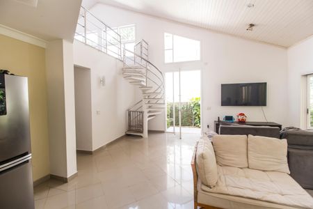 Sala de casa de condomínio para alugar com 2 quartos, 230m² em Alphaville, Santana de Parnaíba