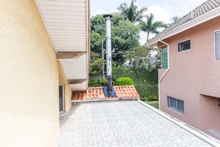 Casa de condomínio para alugar com 230m², 2 quartos e 1 vaga Casa de condomínio para alugar com 230m², 2 quartos e 1 vagaVaranda