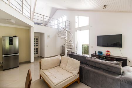 Sala de casa de condomínio para alugar com 2 quartos, 230m² em Alphaville, Santana de Parnaíba