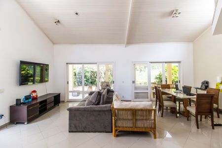 Sala de casa de condomínio para alugar com 2 quartos, 230m² em Alphaville, Santana de Parnaíba