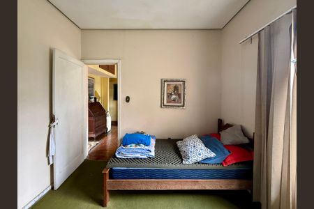 Casa à venda com 240m², 6 quartos e 3 vagasQuarto 6