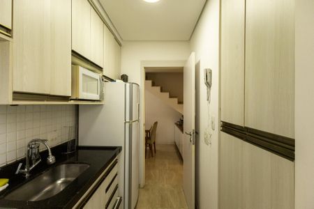 Casa de condomínio para alugar com 87m², 3 quartos e 2 vagas Casa de condomínio para alugar com 87m², 3 quartos e 2 vagasCozinha