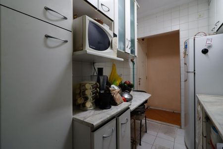 Apartamento à venda com 60m², 3 quartos e 1 vaga Apartamento à venda com 60m², 3 quartos e 1 vagaCozinha e Área de Serviço