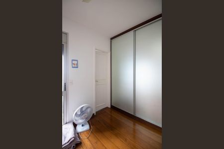 Apartamento à venda com 190m², 4 quartos e 3 vagasSuíte 3