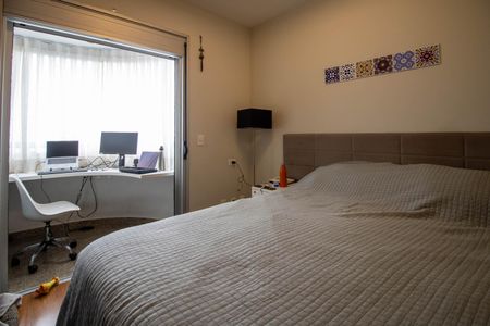 Apartamento à venda com 190m², 4 quartos e 3 vagasSuíte 2