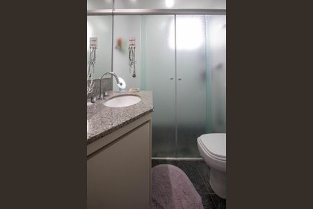 Apartamento à venda com 190m², 4 quartos e 3 vagasBanheiro Suíte 3