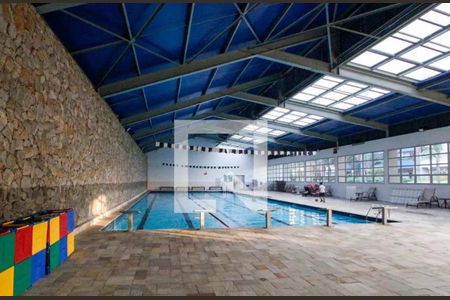 Apartamento à venda com 190m², 4 quartos e 3 vagasPiscina Coberta