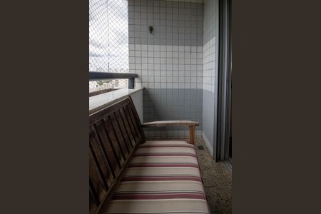 Apartamento à venda com 190m², 4 quartos e 3 vagasVaranda Suíte 1