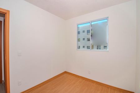 Quarto 2 de apartamento à venda com 2 quartos, 40m² em Chácara das Pedras, Porto Alegre