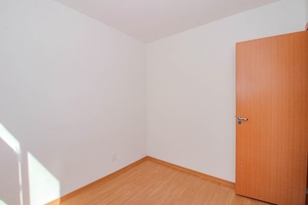 Quarto 2 de apartamento à venda com 2 quartos, 40m² em Chácara das Pedras, Porto Alegre