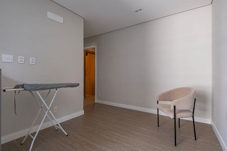 Apartamento à venda com 230m², 3 quartos e 3 vagasSuíte 3