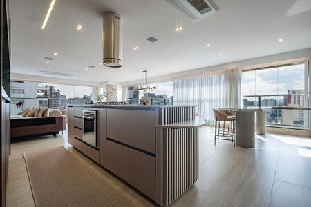 Apartamento à venda com 230m², 3 quartos e 3 vagasSala/Cozinha