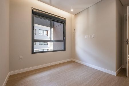 Apartamento à venda com 230m², 3 quartos e 3 vagasSuíte 2